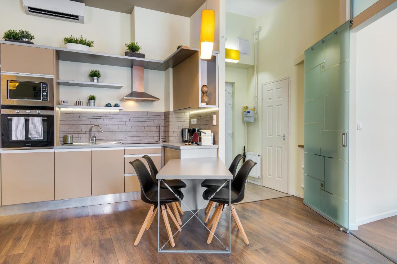 Spacious & Stylish Apartment In Downtown Budapest Exterior foto