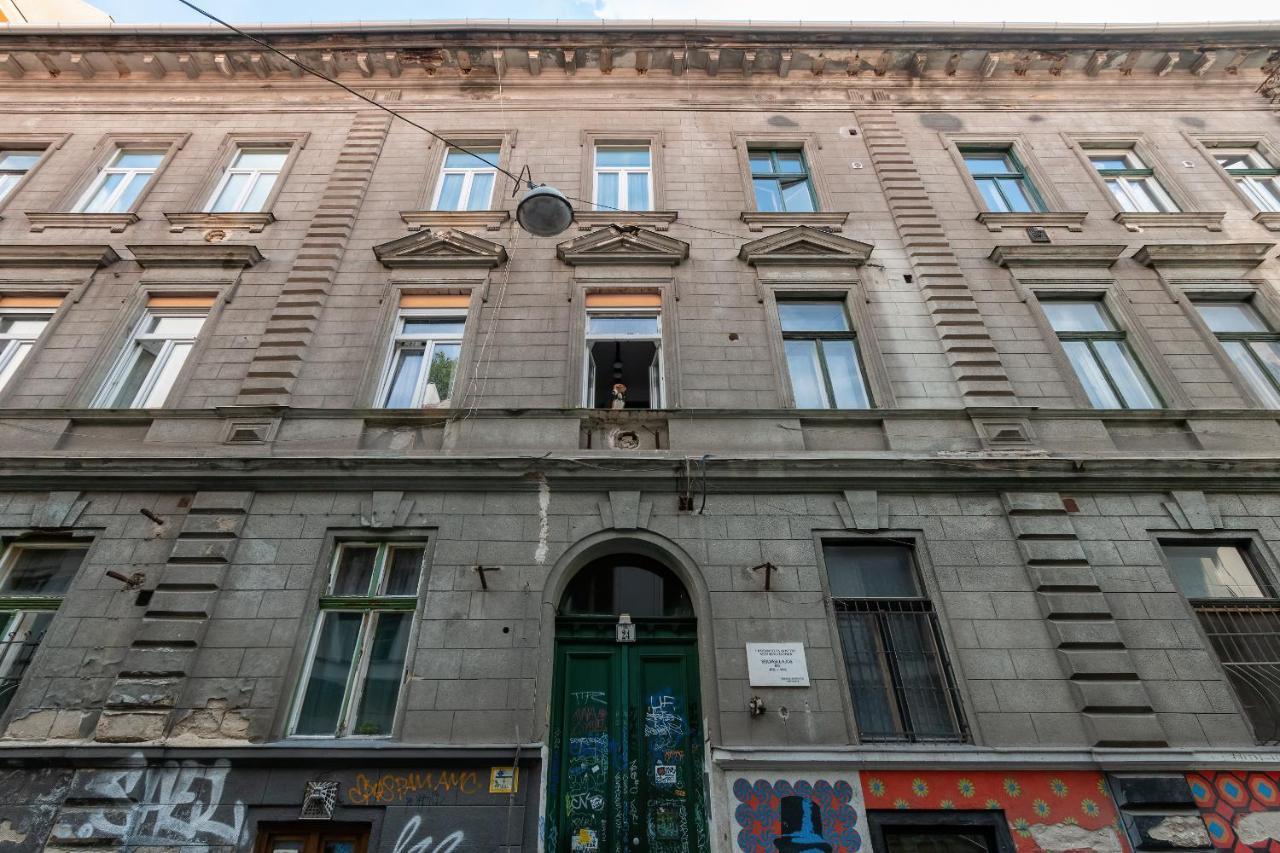 Spacious & Stylish Apartment In Downtown Budapest Exterior foto
